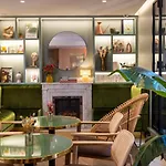 La Canopée Hotel 3*