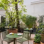 La Canopée Parigi