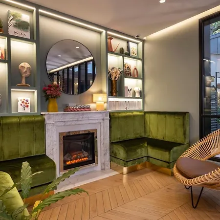 Hotel La Canopee 3*